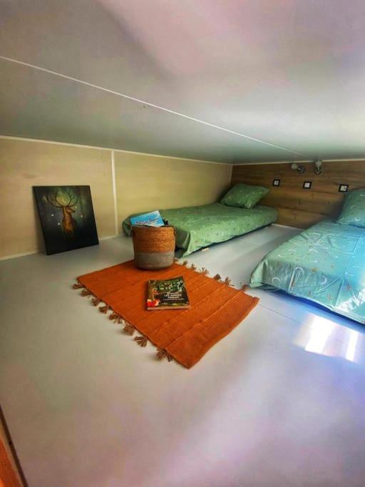 Вилла Tiny Liloumaca Coeur Ste Baume Plan d'Aups Экстерьер фото